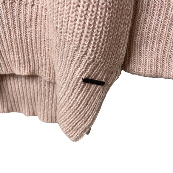 New Balance Cozy Pullover Sweater Knit Pink Turtleneck Size Medium WT73451 - Picture 7 of 14